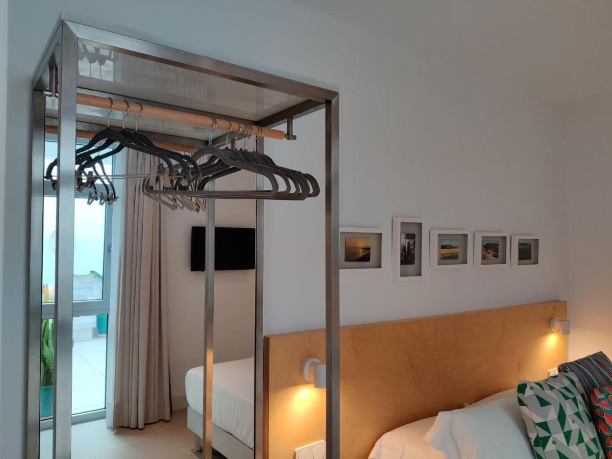 Apartamentos y estudios céntricos Conil Home Suite Conil De La Frontera Exterior foto