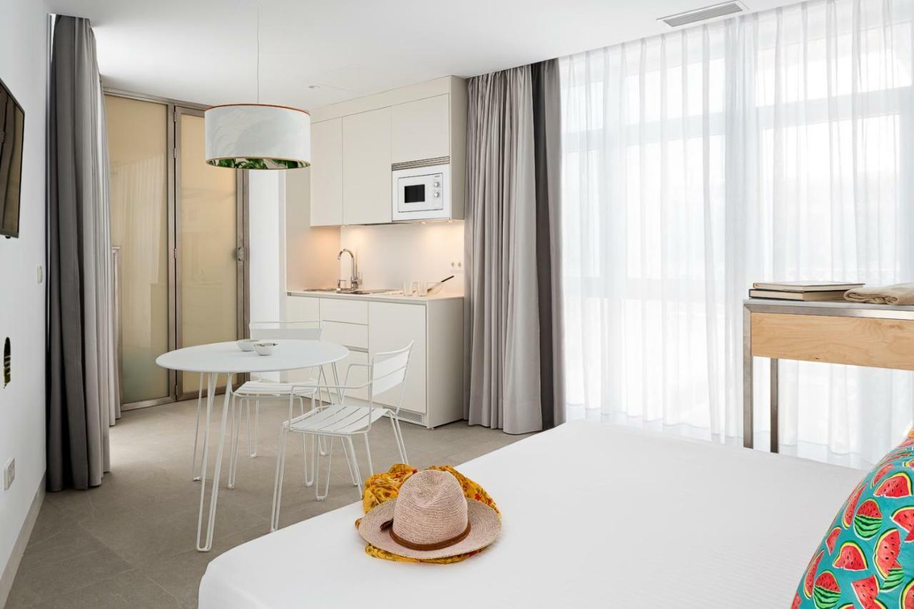 Apartamentos y estudios céntricos Conil Home Suite Conil De La Frontera Exterior foto