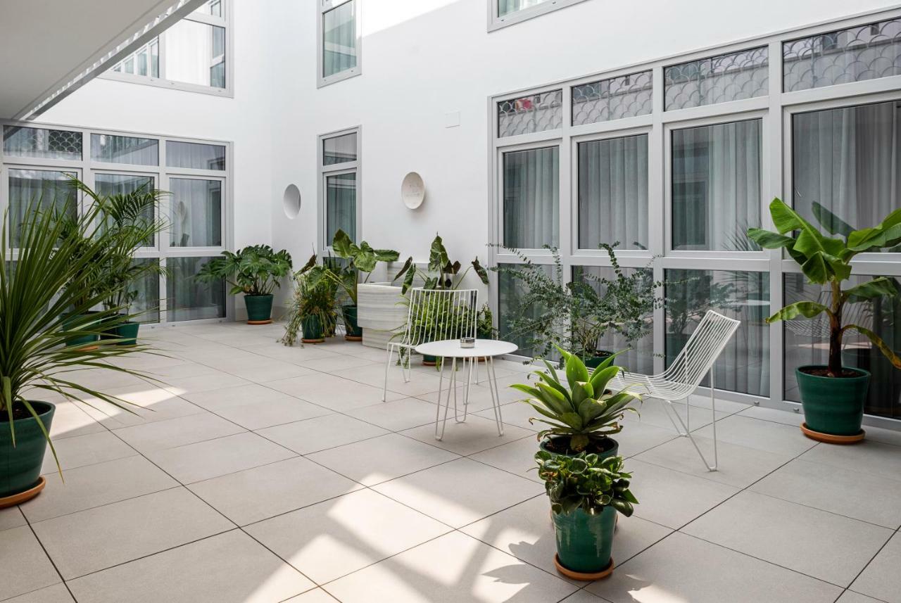 Apartamentos y estudios céntricos Conil Home Suite Conil De La Frontera Exterior foto
